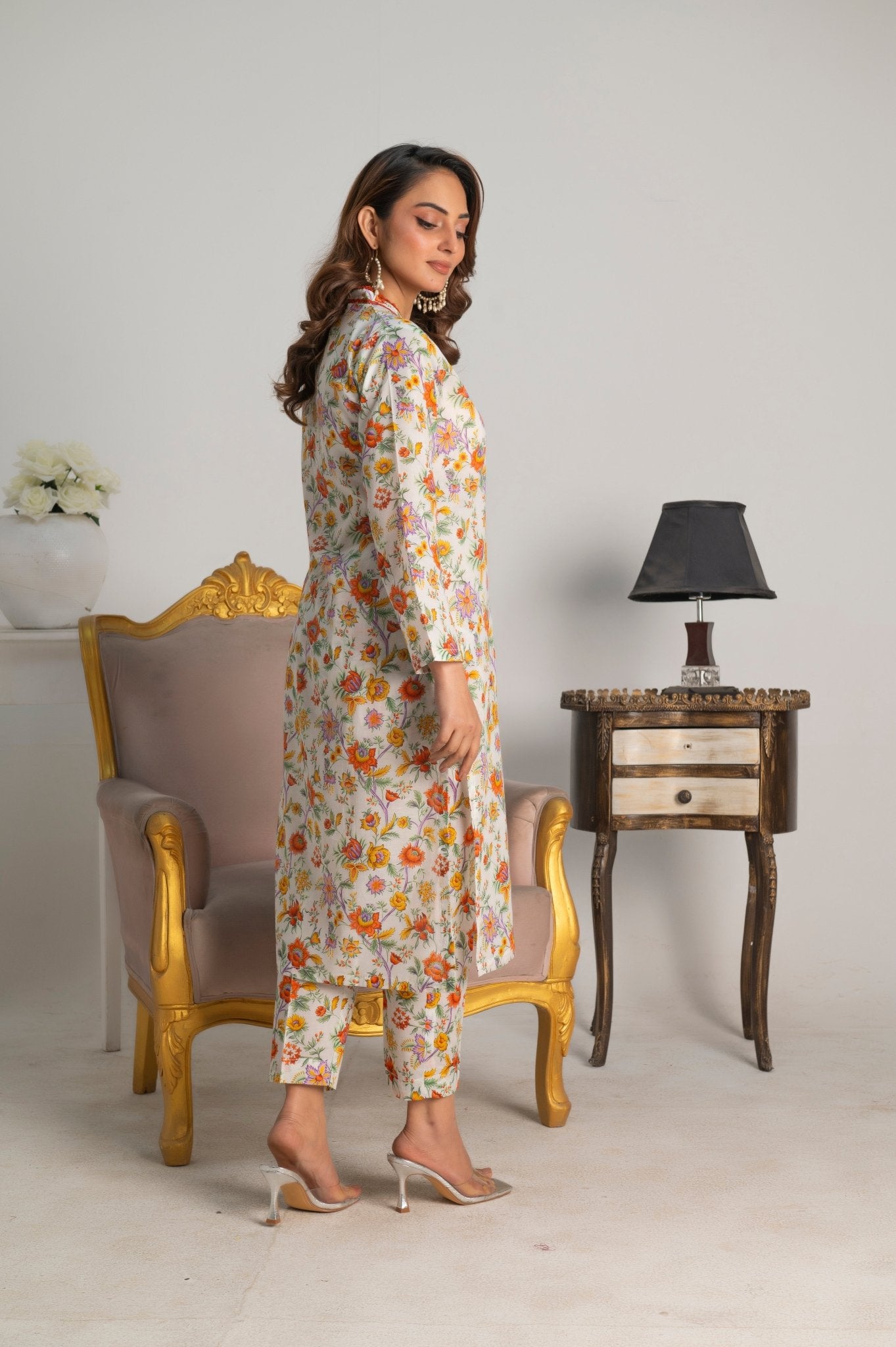 GULNARR - 2 PCS LAWN - Diva Clothings