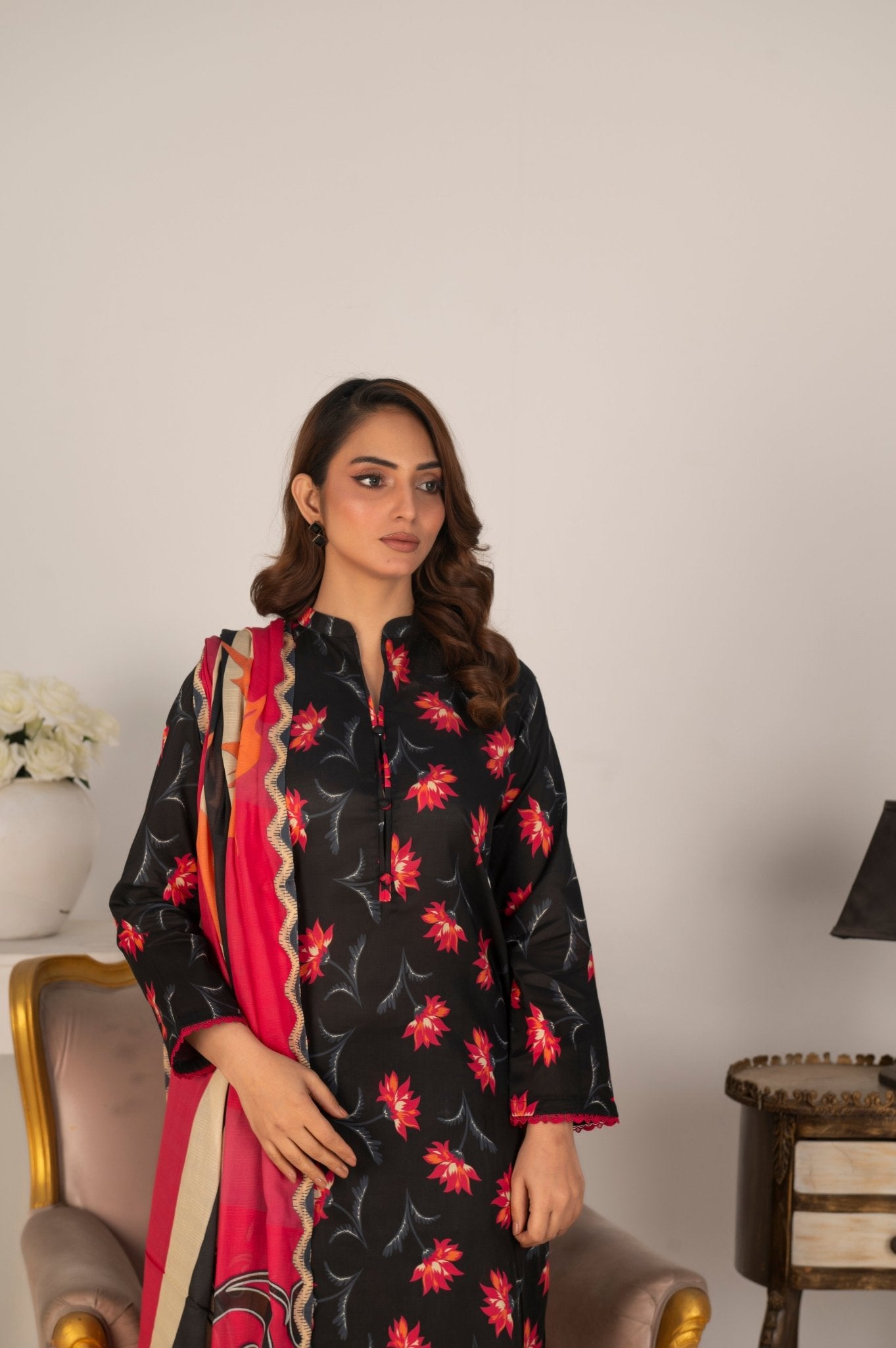 SCARLET BOOM - 3 PCS LAWN - Diva Clothings